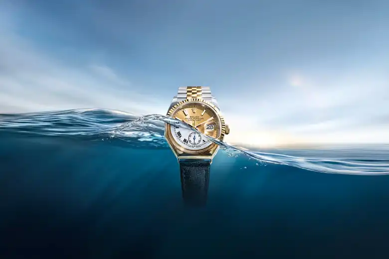 Rolex Keep Exploring Discover Rolex Oyster Story M126233 0015 First Oyster Octagonal 1926 2604 0001 Portrait