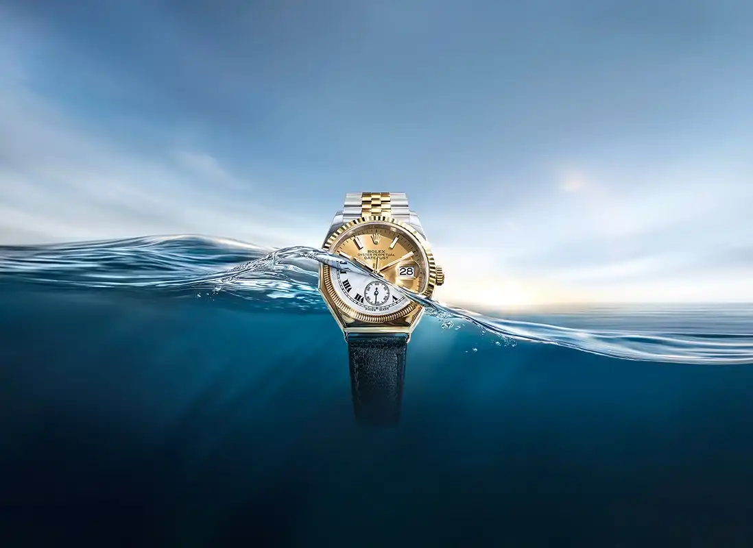 Discover Rolex Oyster Story M126233 0015 First Oyster Octagonal 1926 2604 0001 Portrait