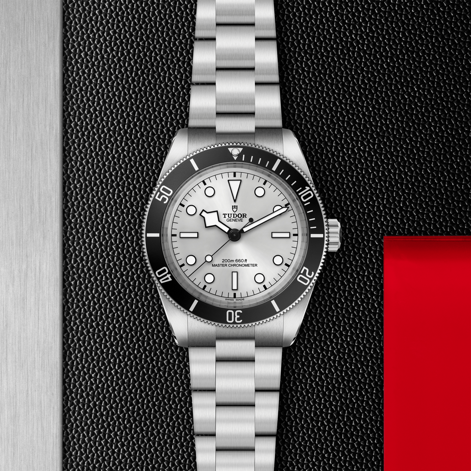 Tudor Black Bay 68