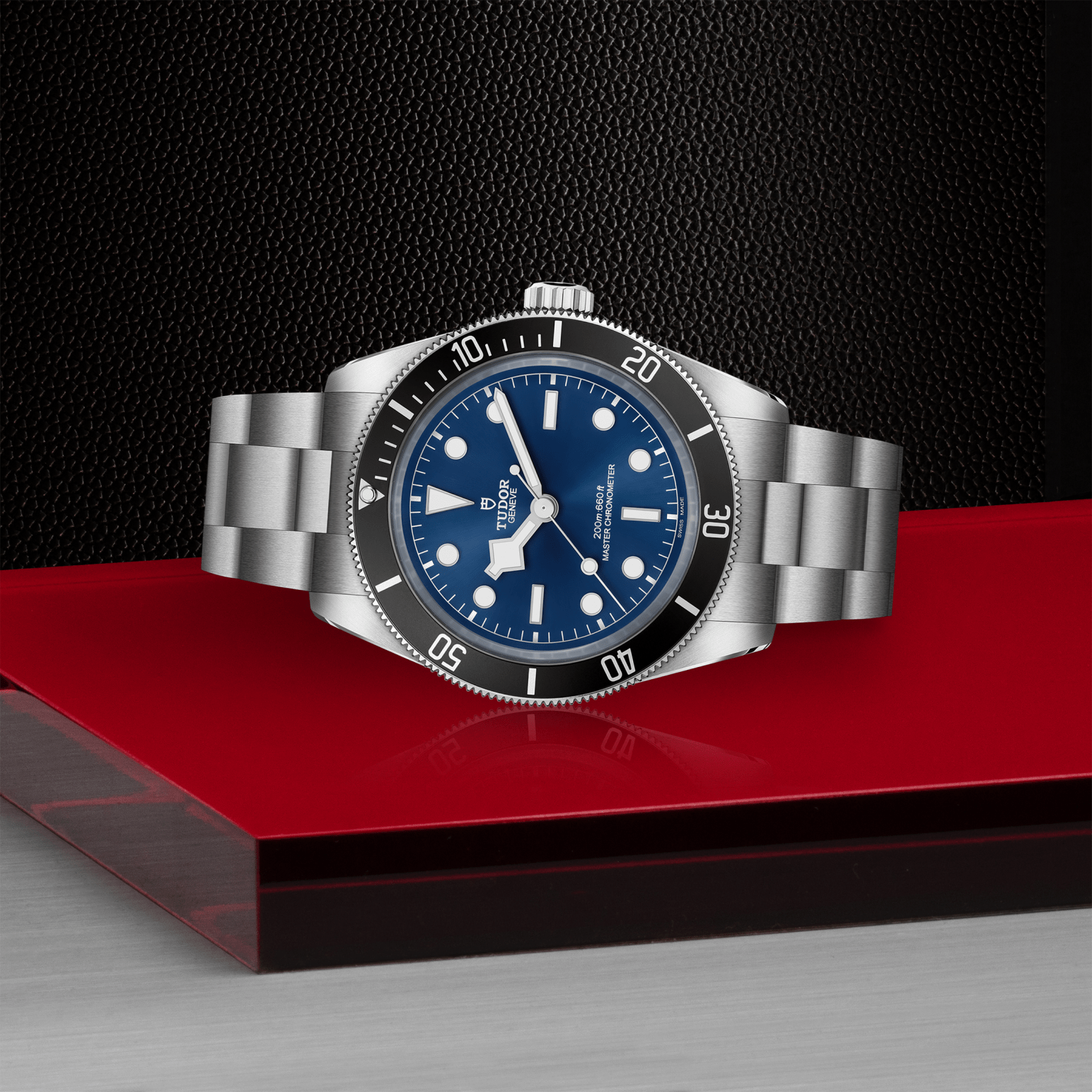 Tudor Black Bay 68