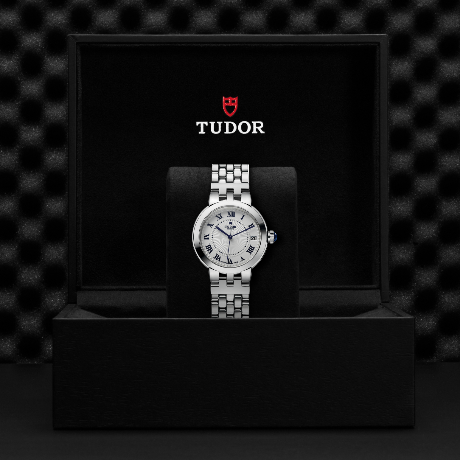Tudor Claire de Rose