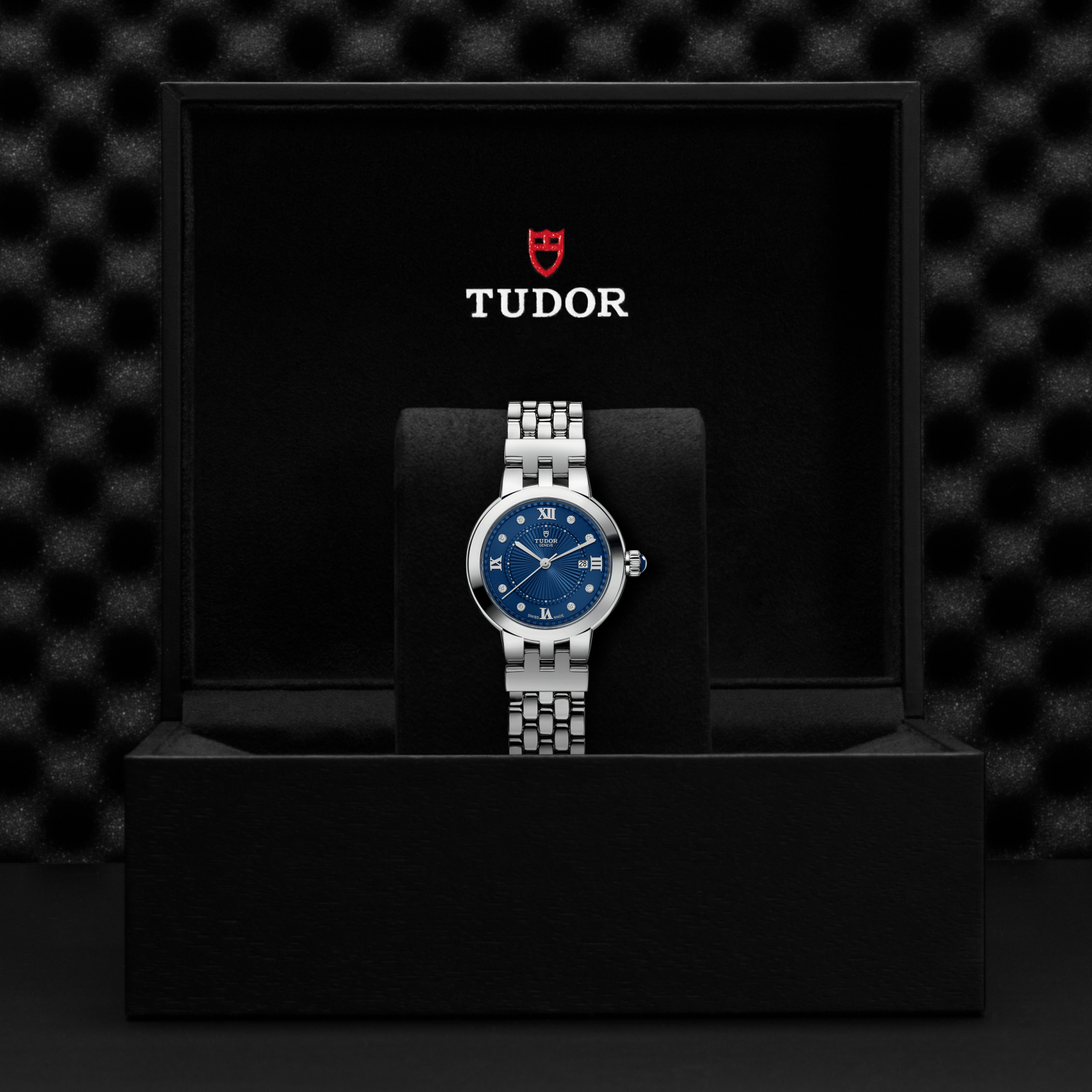 Tudor Claire de Rose